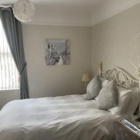 Storrbeck 4* Whitby